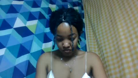 Snapshot of mmyriame chatting on 28, 7, 2026 mmyriame online show from 28, 7, 2026