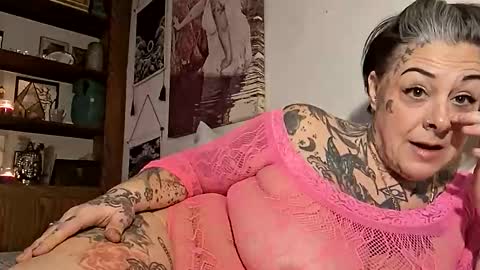 Kittykittybangbang online show from 19, 2, 2026