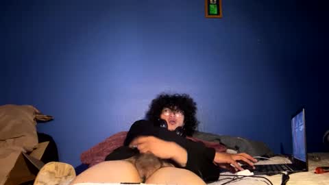 mochaandcreme online show from 12, 3, 2025