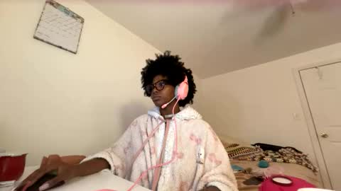 Snapshot of mochamimi chatting on 7, 5, 2026 Mocha BDAY JAN 13 online show from 7, 5, 2026