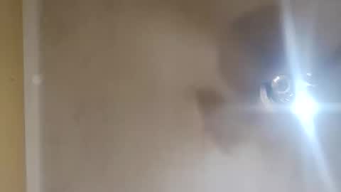 Snapshot of modelo_web18 chatting on 8, 3, 2026 camilo online show from 8, 3, 2026