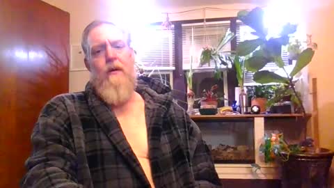 moeblick online show from 24, 11, 2025