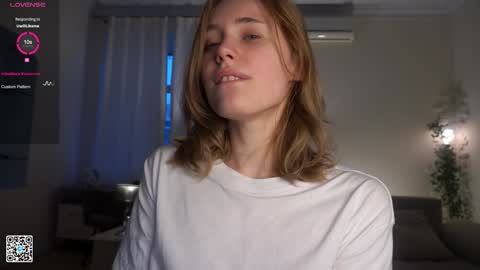 Snapshot of moiraalsbrook chatting on 21, 1, 2025 Diana online show from 21, 1, 2025