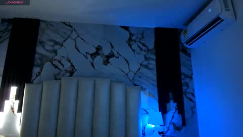 Hey Guys  Im Mollie online show from 23, 11, 2025