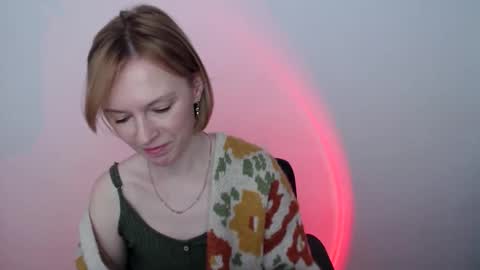 Snapshot of mollilove chatting on 16, 5, 2026 mollilove online show from 16, 5, 2026
