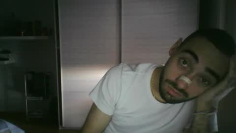 mollo20 online show from 19, 10, 2025