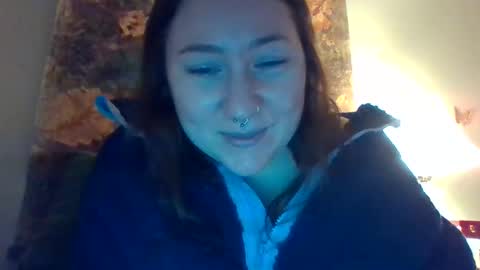 Snapshot of mollsballs123 chatting on 31, 10, 2025 mollsballs123 online show from 31, 10, 2025