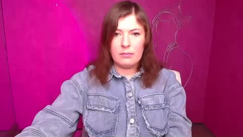 Snapshot of molly_mis chatting on 28, 2, 2025 Molly online show from 28, 2, 2025