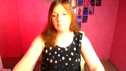 Snapshot of molly_mis chatting on 4, 5, 2026 Molly online show from 4, 5, 2026
