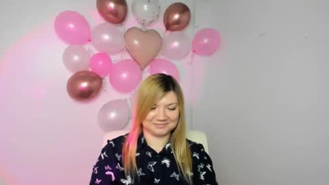 Snapshot of molly_moree chatting on 14, 2, 2025 Molly online show from 14, 2, 2025