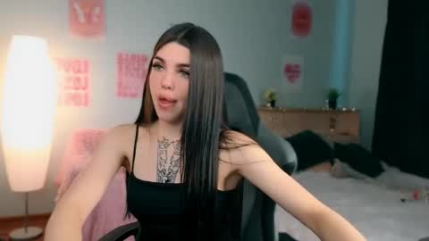 Molly online show from 8, 6, 2026