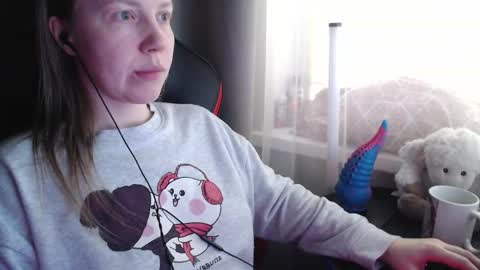 I have new photos come and see with love Molly online show from 17, 1, 2026