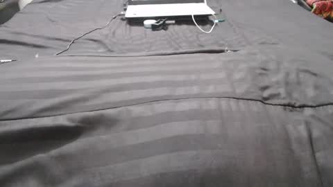 Molly And Brad online show from 18, 11, 2025