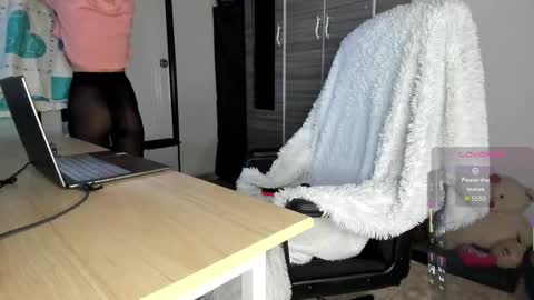 Snapshot of mollycraft chatting on 12, 2, 2026 Molly online show from 12, 2, 2026