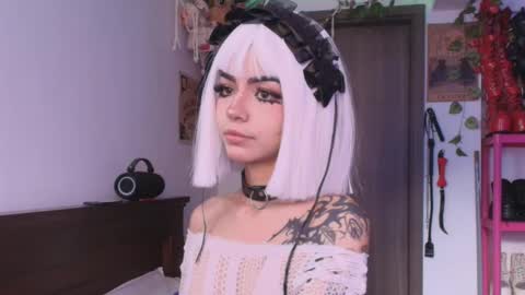 mollycrystalll online show from 26, 2, 2026