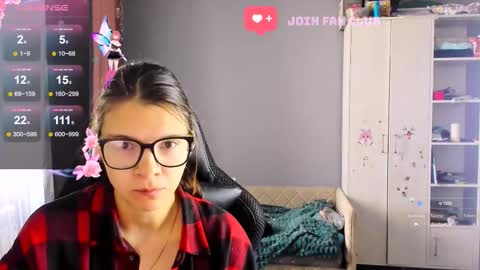  KIRA  online show from 30, 9, 2025