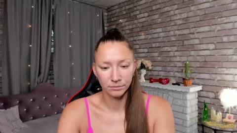 Snapshot of mollynay chatting on 18, 7, 2026 hi im Molly heregreat boobs big heart warm pussy online show from 18, 7, 2026