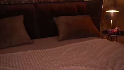 mollyymayy online show from 24, 7, 2026