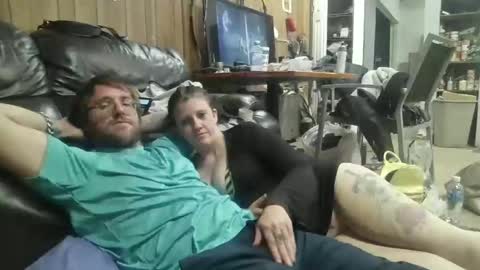 Molotovfoxtail online show from 11, 11, 2025