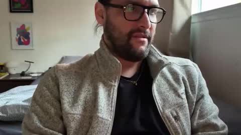 molten_escargot online show from 29, 1, 2025