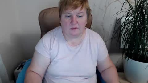 Mommy99X online show from 7, 12, 2024