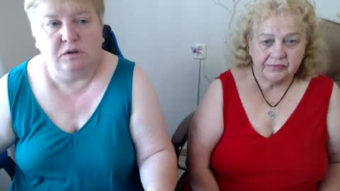 Snapshot of mommy99x chatting on 15, 7, 2026 Mommy99X online show from 15, 7, 2026
