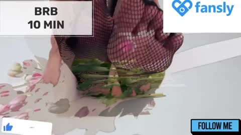 Mommy online show from 30, 1, 2025