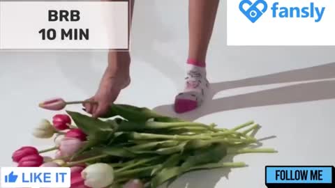 Mommy online show from 12, 2, 2025