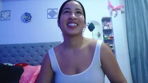 Snapshot of mommy_dulce chatting on 23, 6, 2026 ANDREA online show from 23, 6, 2026