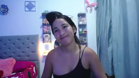 Snapshot of mommy_dulce chatting on 10, 7, 2026 ANDREA online show from 10, 7, 2026