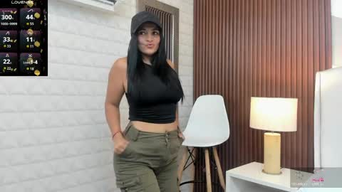 Snapshot of mommy_naughty_ chatting on 5, 5, 2026 Letty Smith online show from 5, 5, 2026