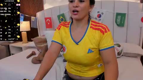 Snapshot of mommy_naughty_ chatting on 23, 6, 2026 Letty Smith online show from 23, 6, 2026