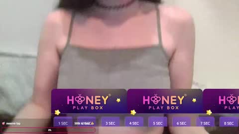 Mommynatrix online show from 13, 12, 2024