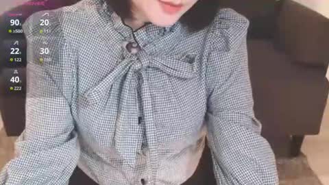 Momo online show from 9, 11, 2025