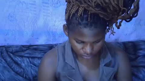 momsdoll online show from 12, 1, 2026