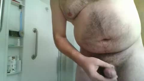 Snapshot of momsloveing chatting on 14, 1, 2026 justTHEit online show from 14, 1, 2026