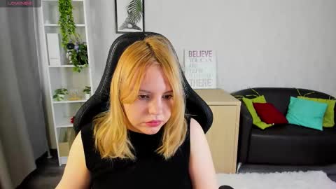 mon1ca_jones online show from 5, 2, 2026