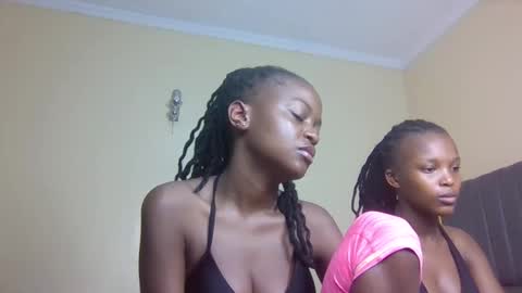 Mona online show from 24, 10, 2025