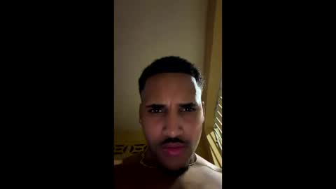 Snapshot of moneyblancos chatting on 15, 5, 2026 moneyblancos online show from 15, 5, 2026