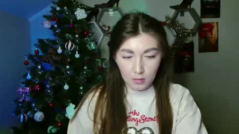 sweet girl and shine body online show from 13, 11, 2025