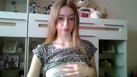 Monica online show from 23, 11, 2025