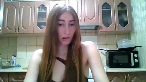 Snapshot of monica_tamayo chatting on 25, 5, 2026 Monica online show from 25, 5, 2026