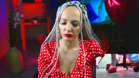 Monika online show from 13, 2, 2025