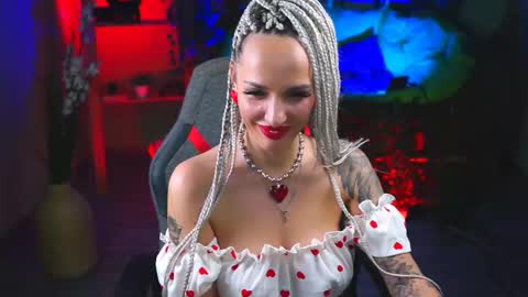 Monika online show from 14, 2, 2025