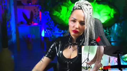 Monika online show from 7, 3, 2025