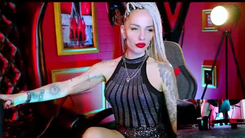 Monika online show from 17, 4, 2026