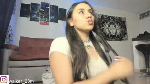 Snapshot of monicawalker2 chatting on 2, 7, 2026 monicawalker2 online show from 2, 7, 2026