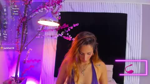 MONIK FOX online show from 4, 11, 2025