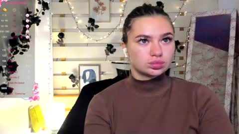 Monika online show from 26, 10, 2025