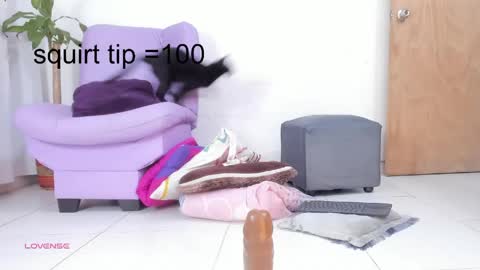 monikk__harrison online show from 4, 4, 2026